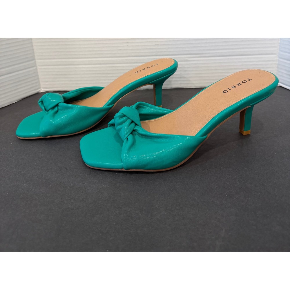 Torrid New Green Vegan Knotted Bow Square Toe Wide Width 10WW Slide Sandals